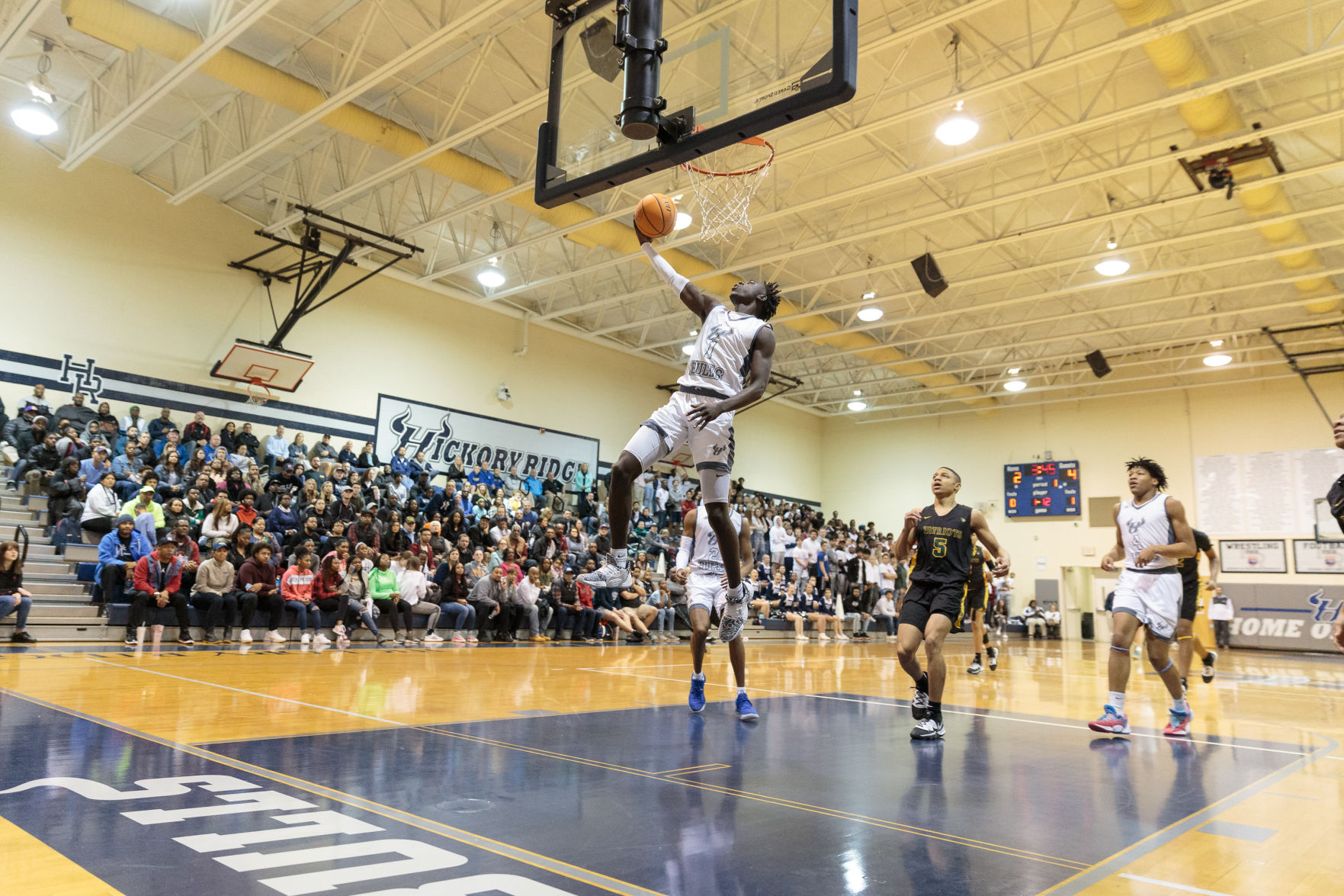 The Hickory Ridge Ragin' Bulls Host the Independence Patriots in a Southwestern Class 4A matchup.